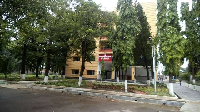 Taradevi_Harakhchand_Kankaria_Jain_College